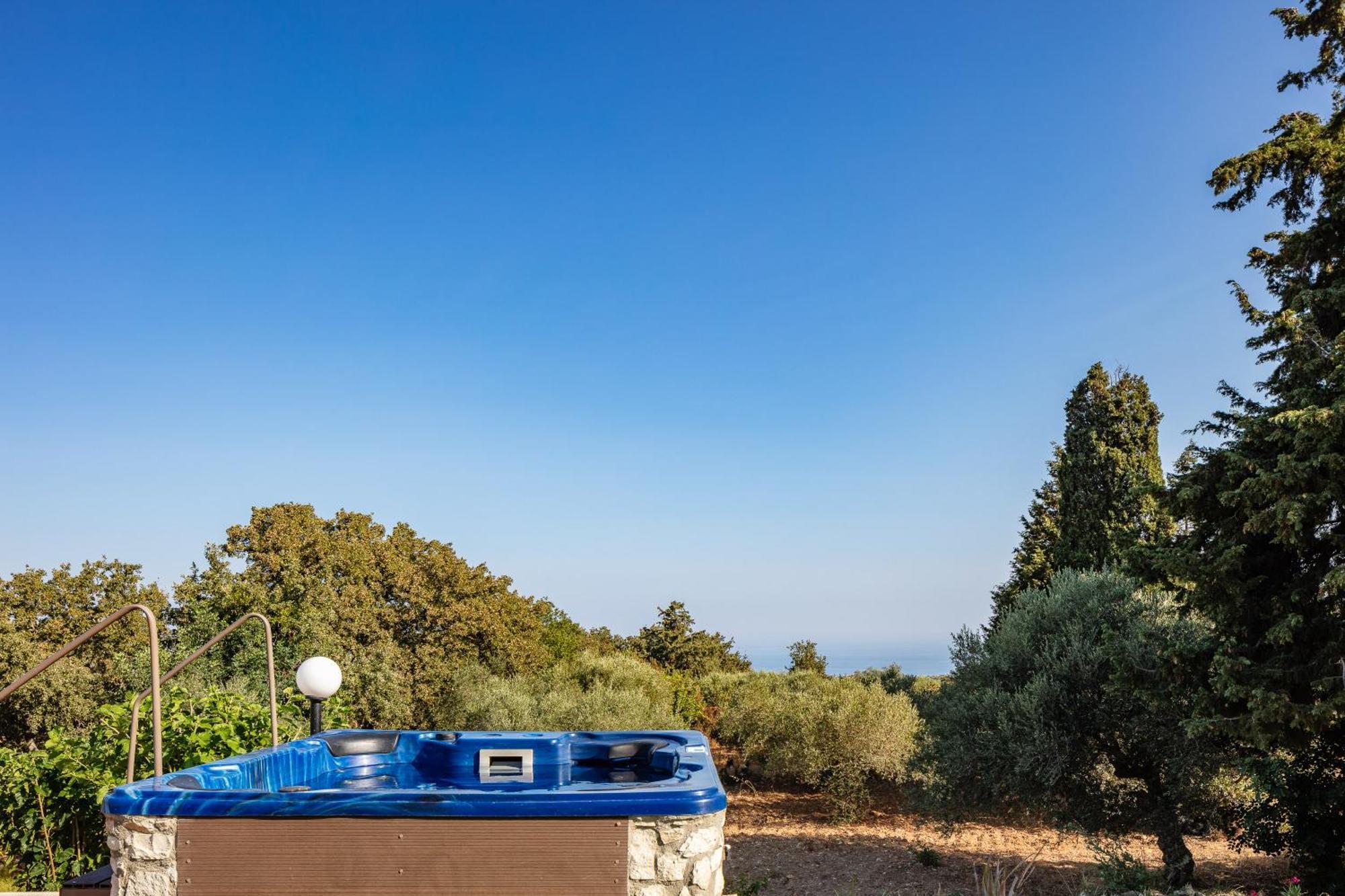 Villa Artemis Prinés Buitenkant foto